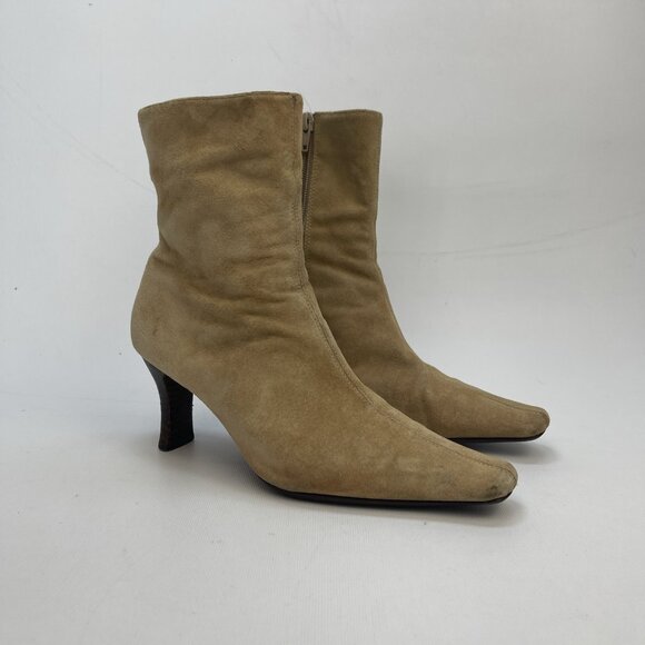 Steve Madden Shoes - Y2K Steve Madden Tina Tan Suede Boots Women’s Size 7 Leather Upper Kitten Heels